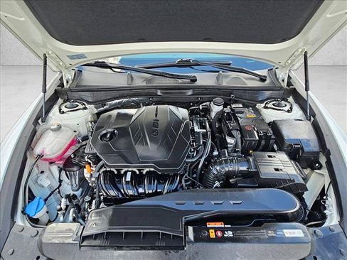 Used 2025 Hyundai Sonata SEL FWD image 22