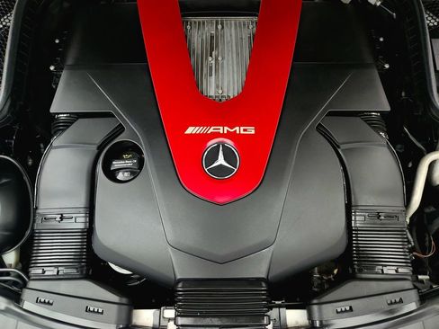 Used 2019 Mercedes-Benz C 43 AMG 4MATIC Sedan image 43