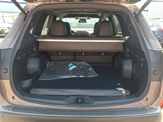Used 2025 Subaru Forester Limited AWD/4WD image 30