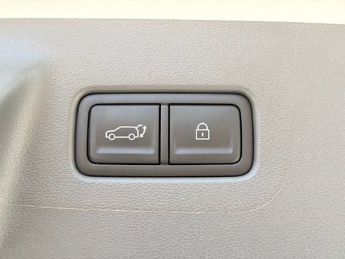 Used 2025 Hyundai Santa Fe Calligraphy FWD image 15