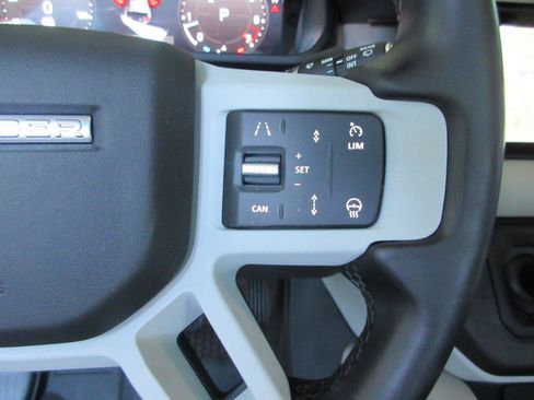 Used 2024 Land Rover Defender 110 S AWD/4WD image 53