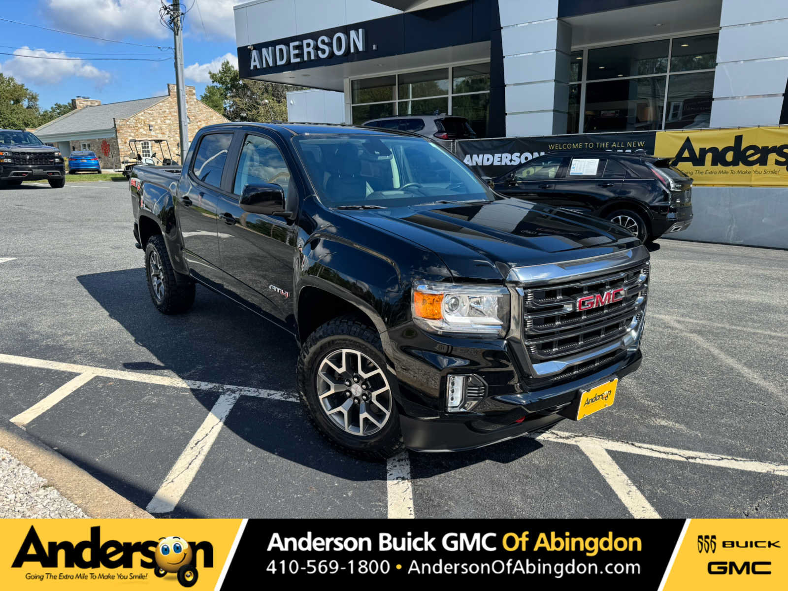 Used 2021 GMC Canyon AT4 w/ Driver Alert Package AWD/4WD image 1