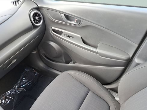 Certified 2022 Hyundai Kona SEL w/ Cargo Package image 16