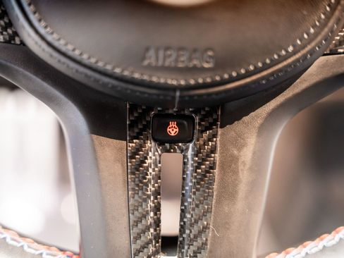 Used 2022 BMW M4 xDrive Competition w/ M Carbon Exterior Package image 59