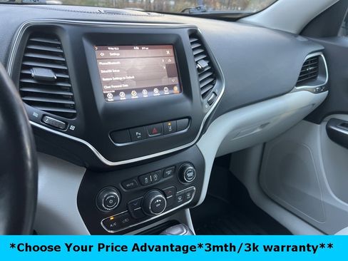 Certified 2021 Jeep Cherokee Latitude Lux w/ Trailer Tow Group image 56