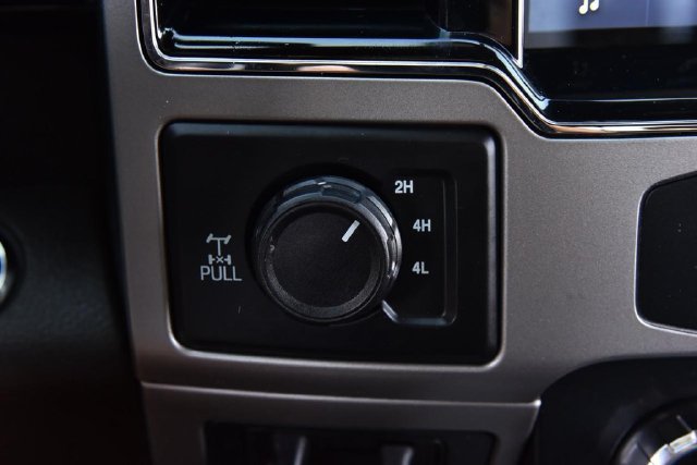 Used 2022 Ford F350 King Ranch w/ King Ranch Ultimate Package AWD/4WD image 17