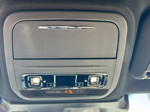 Used 2023 Lincoln Corsair Reserve w/ Equipment Group 201A AWD/4WD image 24