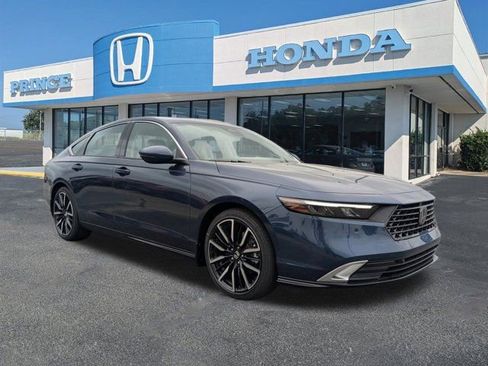 New 2026 Honda Accord Touring image 2