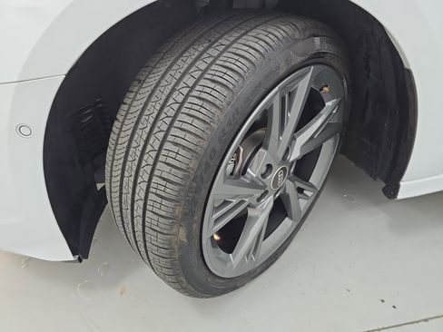 Used 2024 Audi A3 2.0T Premium w/ Convenience Package image 29