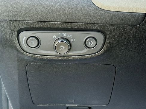 Used 2023 Buick Encore GX Select FWD image 10