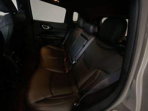 Used 2023 Jeep Compass Trailhawk image 21