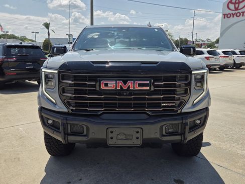 Used 2025 GMC Sierra 1500 AT4X AWD/4WD image 2