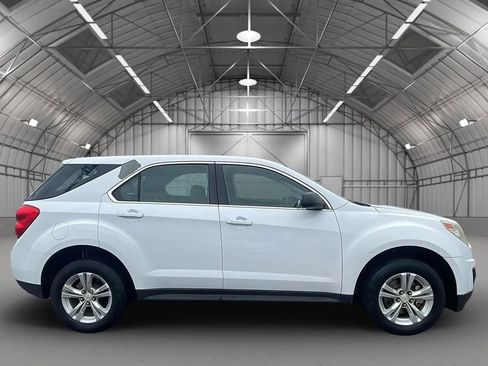 Used 2014 Chevrolet Equinox LS AWD/4WD image 6