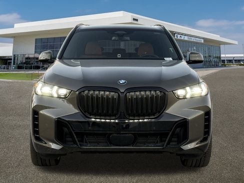New 2026 BMW X5 sDrive40i w/ M Sport Package image 3
