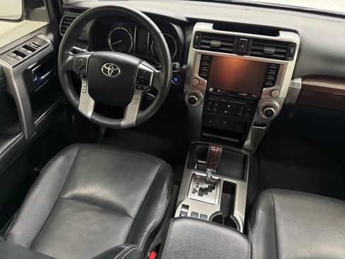 Used 2020 Toyota 4Runner Limited RWD image 85