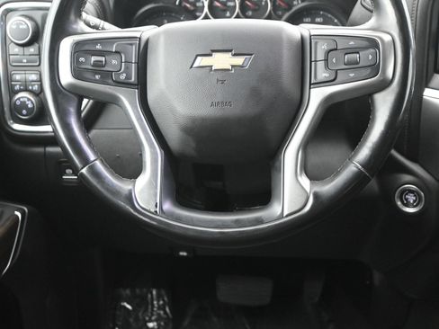 Used 2023 Chevrolet Silverado 2500 LT w/ Convenience Package image 9