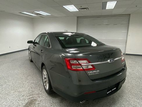 Used 2017 Ford Taurus Limited w/ Driver Assist Package image 7