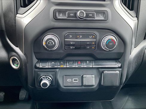 Used 2025 Chevrolet Silverado 1500 Custom AWD/4WD image 12