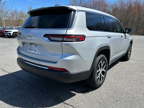 Used 2025 Jeep Grand Cherokee L Limited w/ Trailer Tow Package AWD/4WD image 5