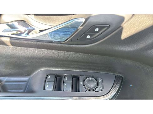 Used 2019 GMC Acadia SLT image 21