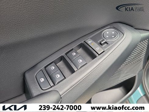New 2026 Kia Seltos EX FWD image 21