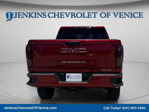 Used 2024 GMC Sierra 2500 AT4 w/ AT4 Premium Plus Package AWD/4WD image 6
