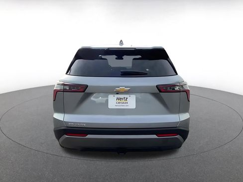 Used 2025 Chevrolet Equinox LT image 12