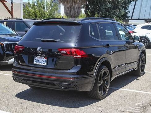 Used 2023 Volkswagen Tiguan SE R-Line FWD image 10