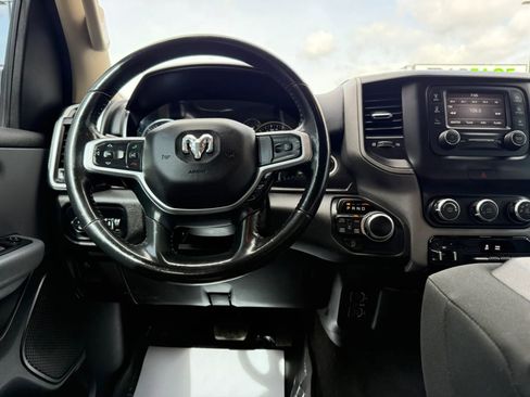 Used 2019 RAM 1500 Big Horn AWD/4WD image 24