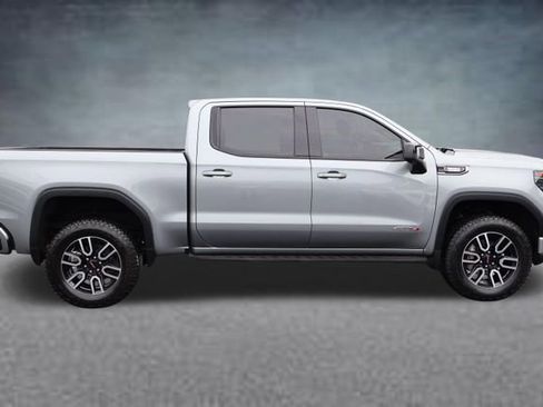 Used 2025 GMC Sierra 1500 AT4 w/ AT4 Premium Package AWD/4WD image 2