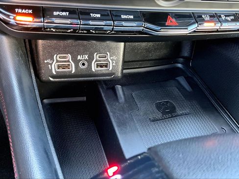 Used 2023 Dodge Durango R/T w/ Tow 'N Go Package AWD/4WD image 34