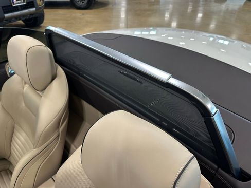 Used 2020 Mercedes-Benz SL 550 image 44