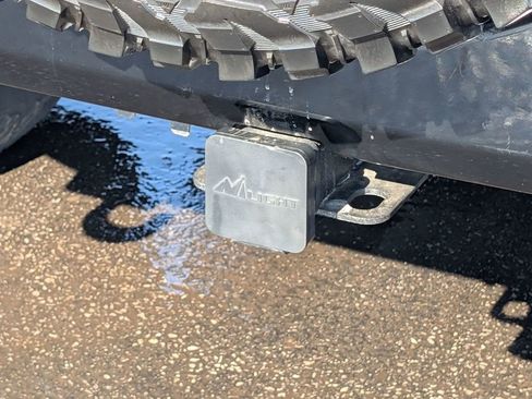 Used 2018 Jeep Wrangler Sport w/ Quick Order Package 24W image 18