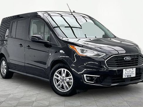 Certified 2023 Ford Transit Connect Titanium w/ Trailer Tow Package FWD image 12