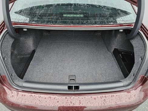 Used 2013 Volkswagen Passat TDI SEL Premium image 20