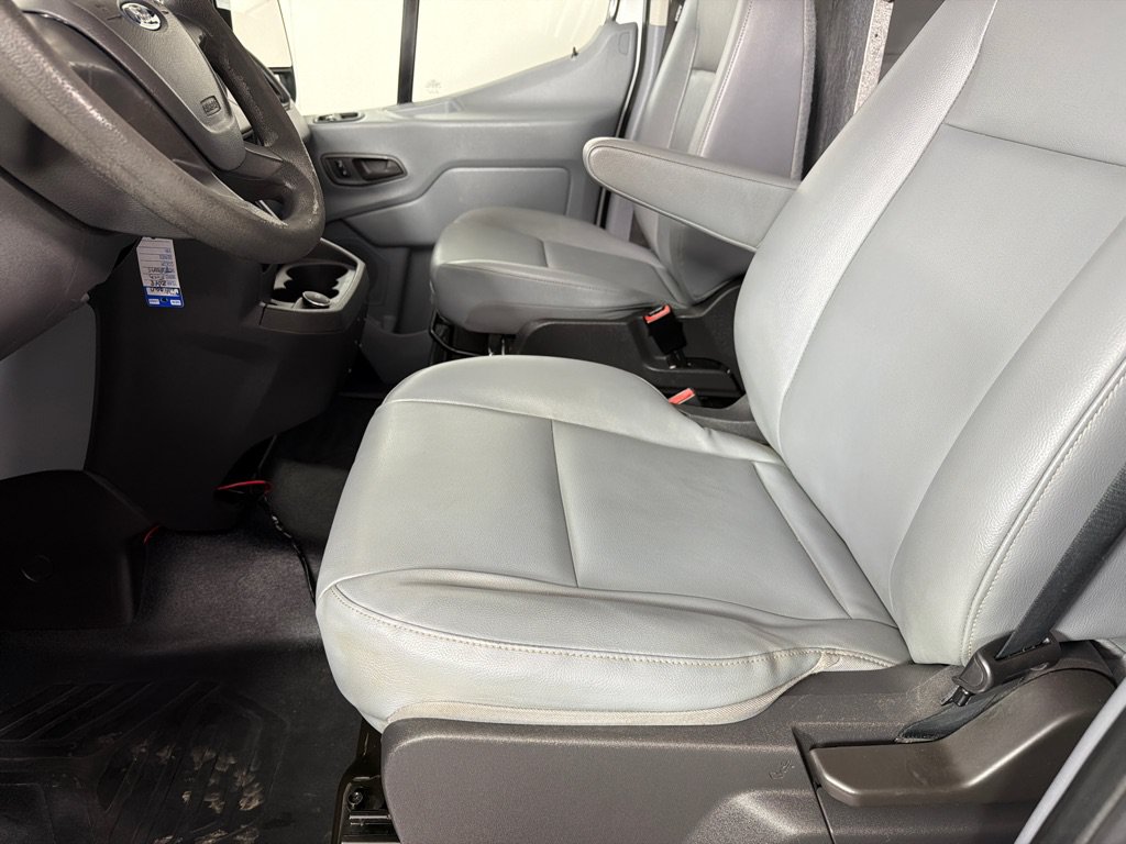 Used 2018 Ford Transit 250 148 Medium Roof RWD image 12