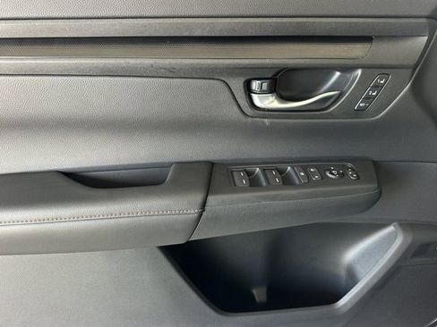 Certified 2025 Honda CR-V Sport-L image 12