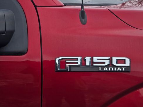 Used 2016 Ford F150 Lariat image 12