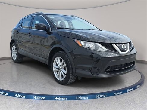 Used 2019 Nissan Rogue Sport SV image 4