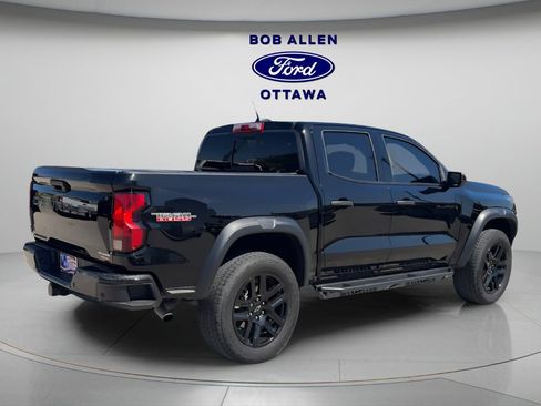 Used 2024 Chevrolet Colorado Trail Boss w/ Advanced Trailering Package AWD/4WD image 5