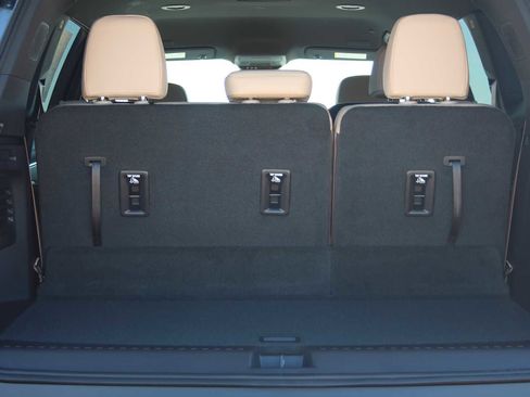 New 2026 Buick Enclave Preferred FWD image 9