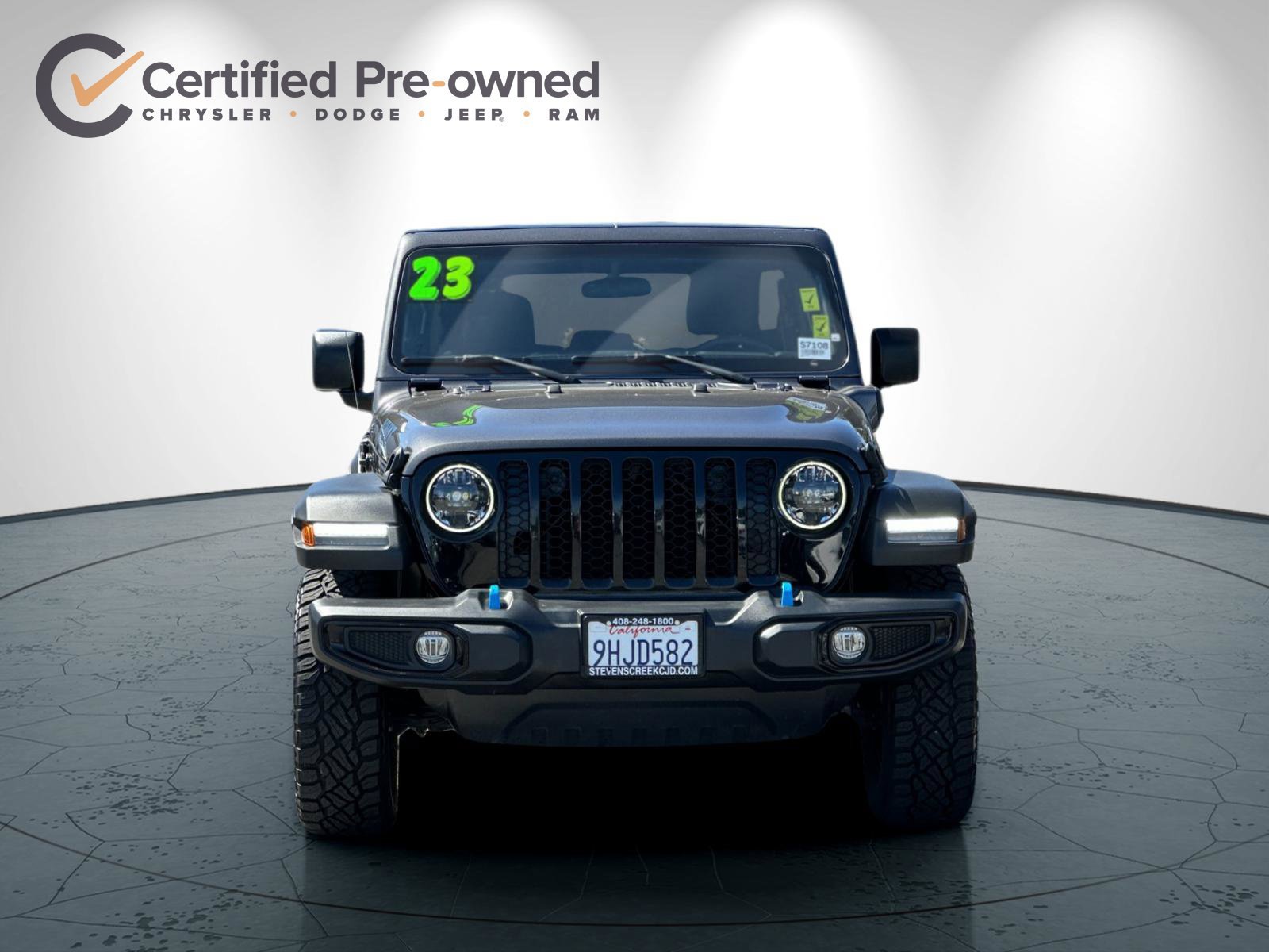 Used 2023 Jeep Wrangler Unlimited AWD/4WD image 9