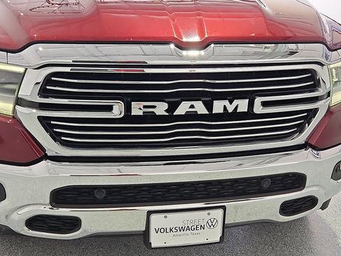 Used 2021 RAM 1500 Laramie AWD/4WD image 10