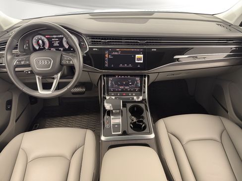 Used 2023 Audi Q7 2.0T Premium Plus w/ Premium Plus Package AWD/4WD image 19