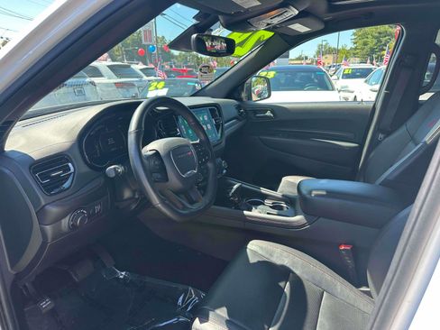 Used 2024 Dodge Durango GT image 14