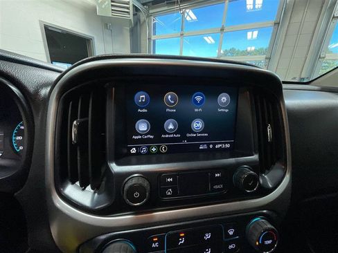Used 2022 Chevrolet Colorado LT w/ Fleet Safety Package RWD image 17