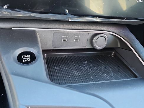 New 2026 Nissan Sentra SR w/ SR Premium Package image 15