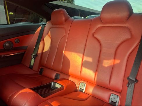 Used 2016 BMW M4 Coupe w/ Executive Package RWD image 10