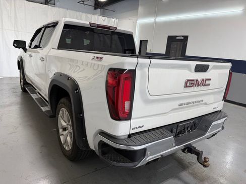 Used 2019 GMC Sierra 1500 SLT w/ SLT Premium Plus Package AWD/4WD image 21