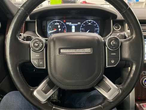 Used 2016 Land Rover Range Rover HSE image 22